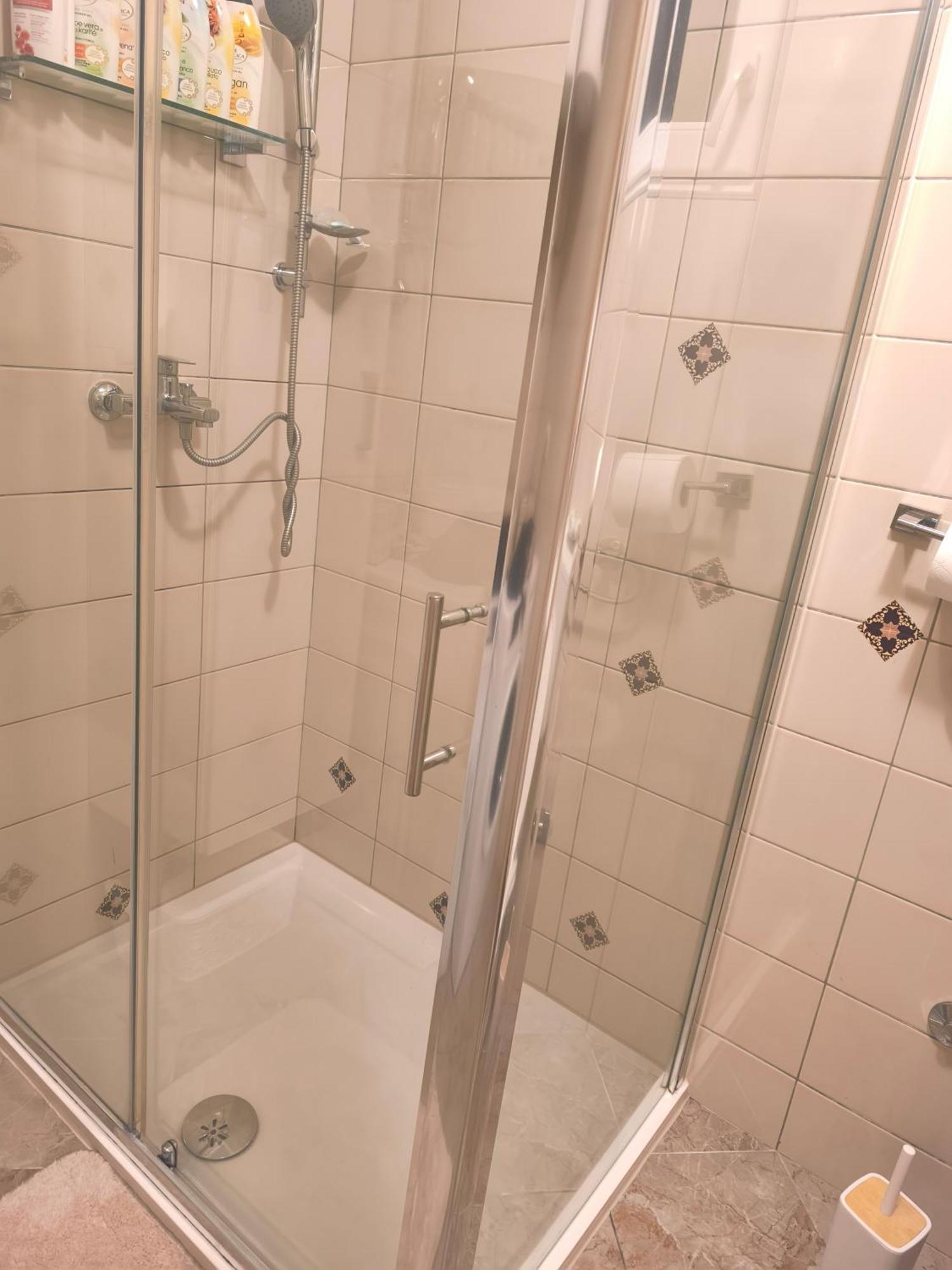Svinisce Apartman Rex מראה חיצוני תמונה